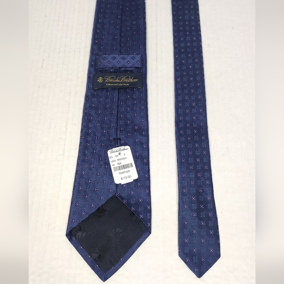 NWT Brooks Brothers Men's Silk Casual Dress Tie 42 Reg - Picture 4 of 9